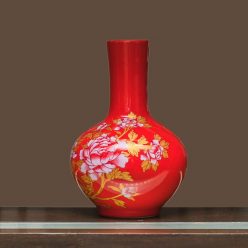 赤い花瓶